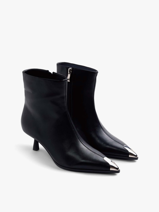 Botins com Salto Kitten