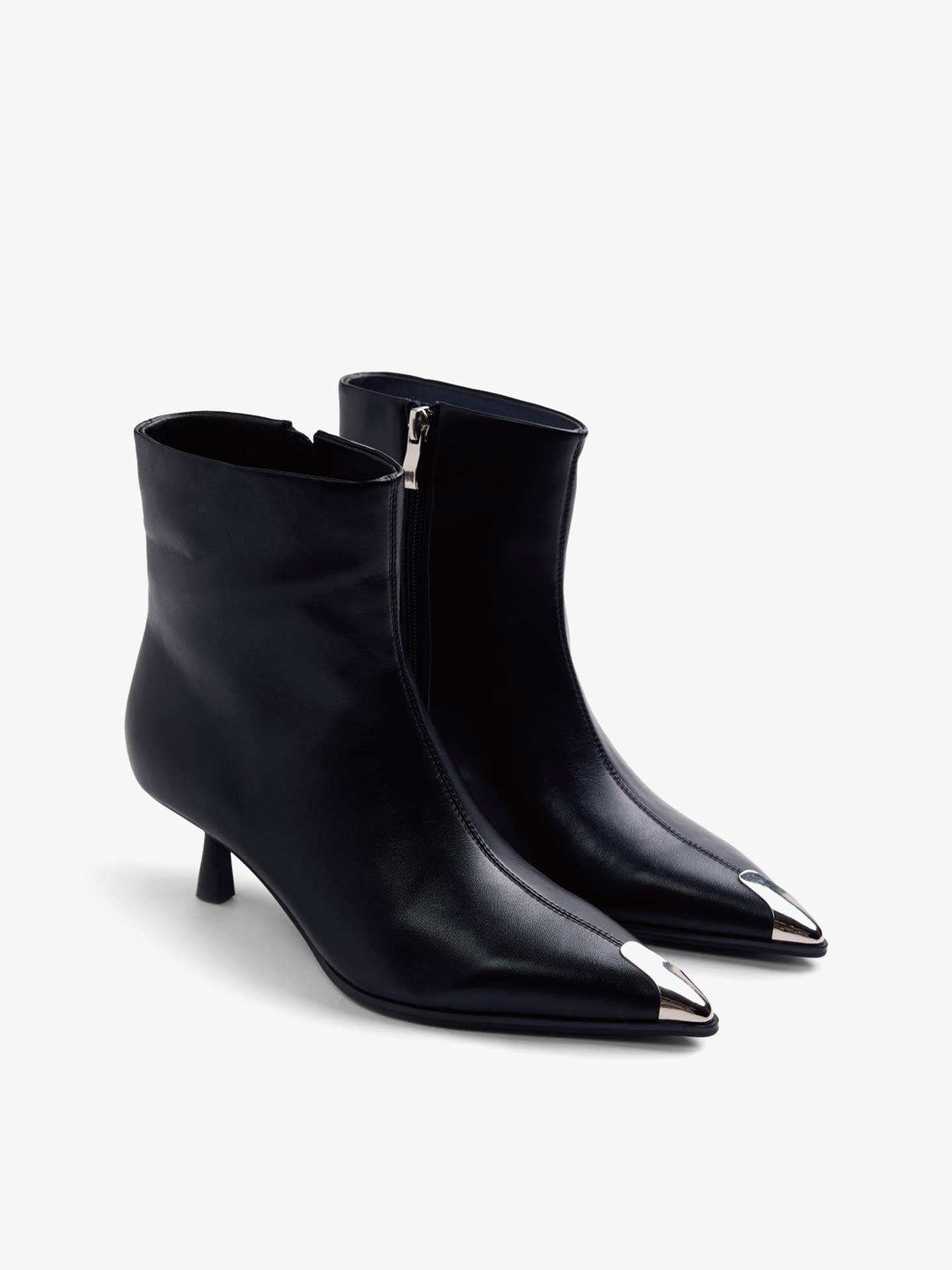 Botins com Salto Kitten