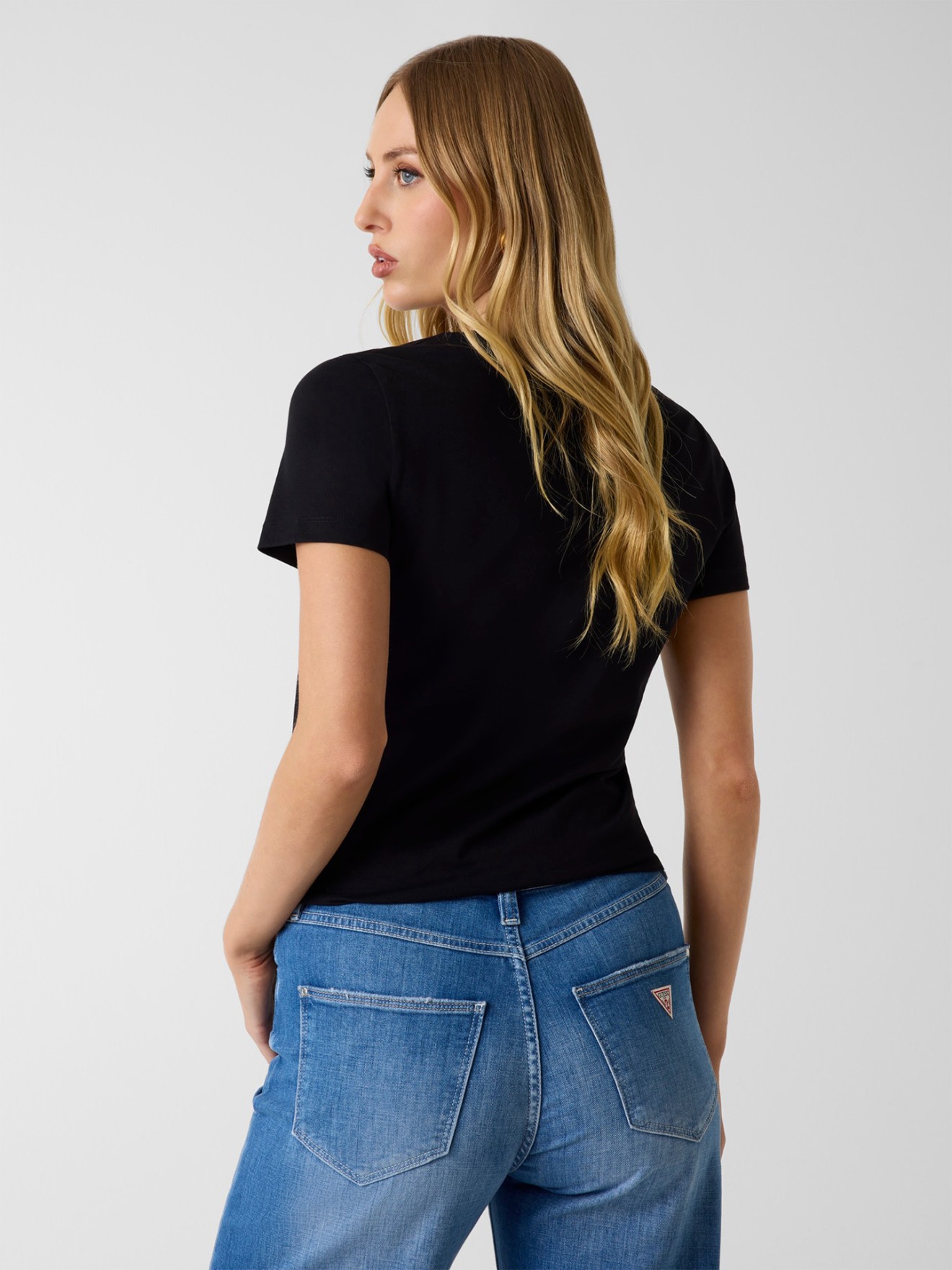 T-shirt com Log�tipo