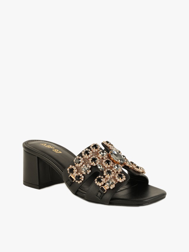 Chinelas com Salto Bloco