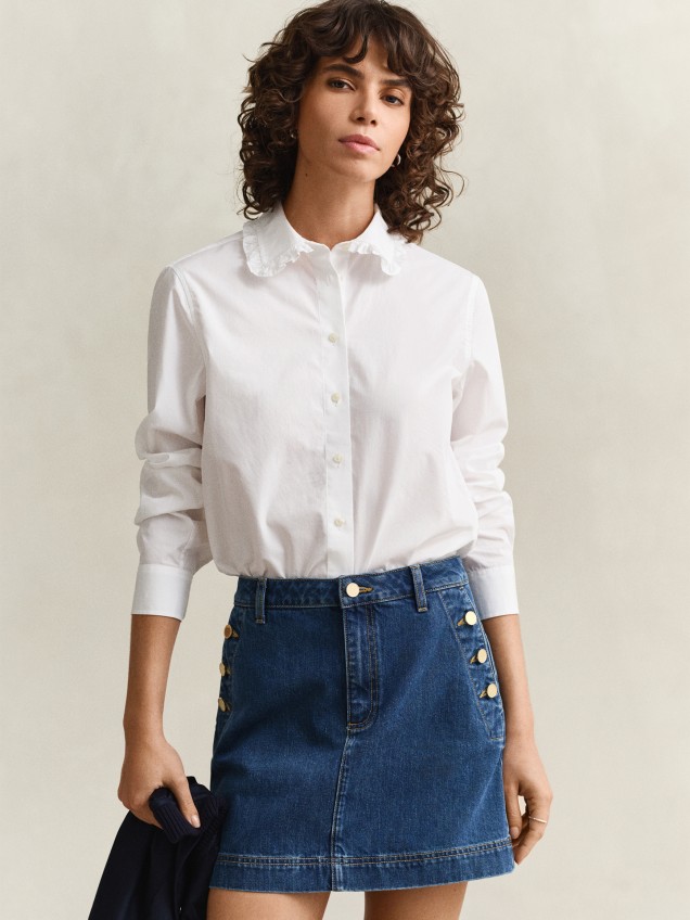 Camisa com Gola de Folhos