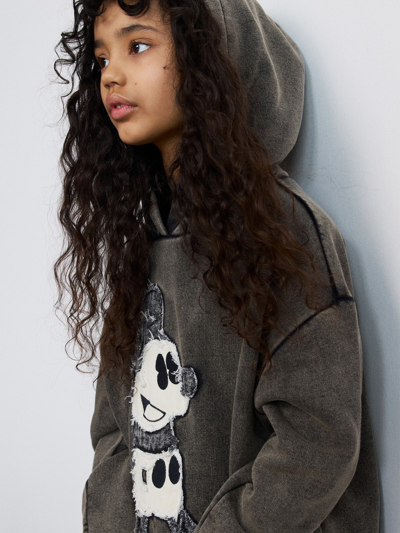 Sweatshirt com Capuz Mickey
