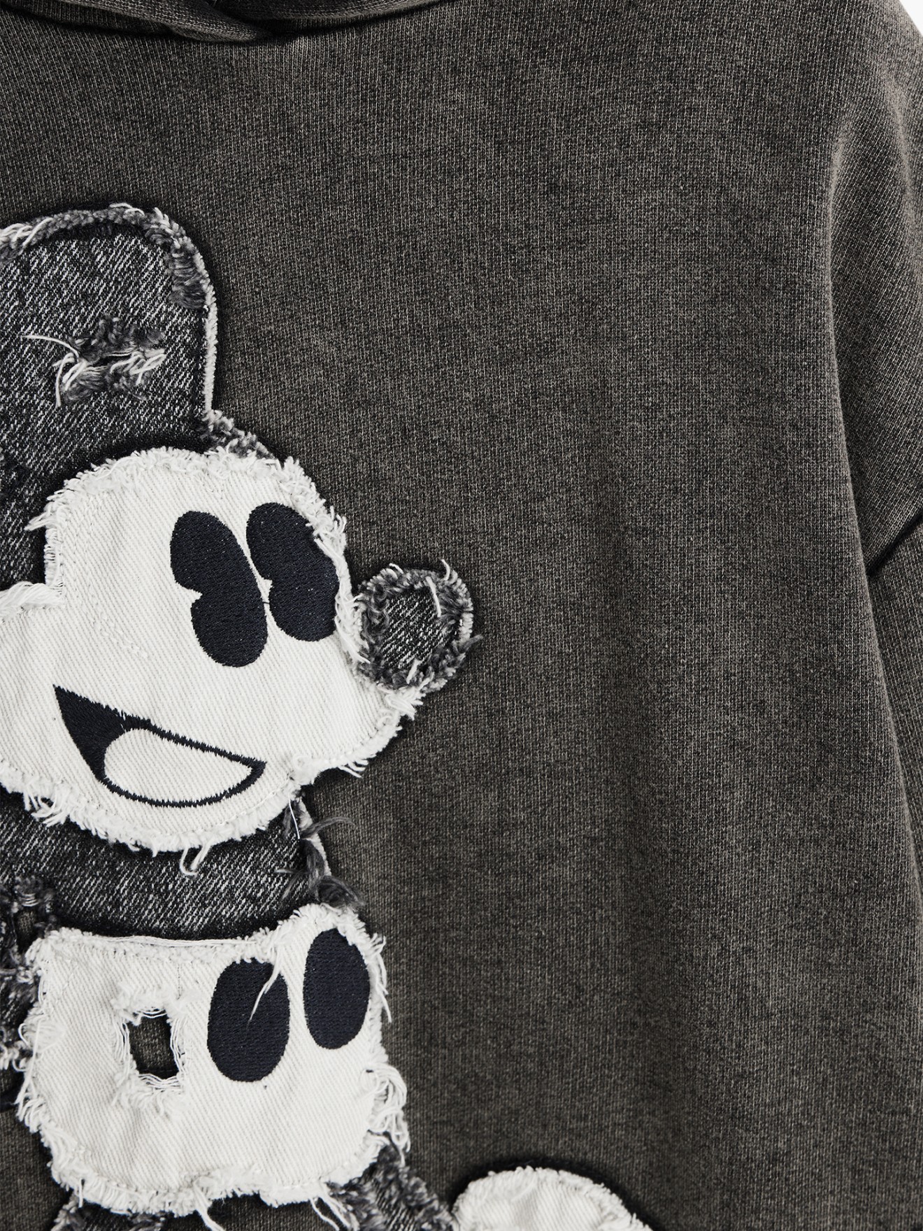 Sweatshirt com Capuz Mickey