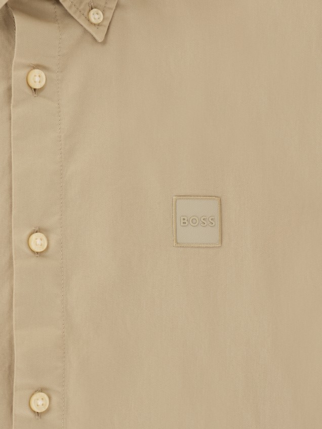 Camisa com Bordado