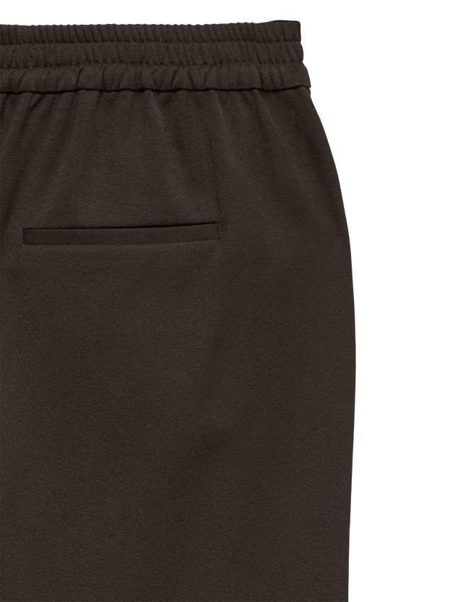 Calças Straight Fit