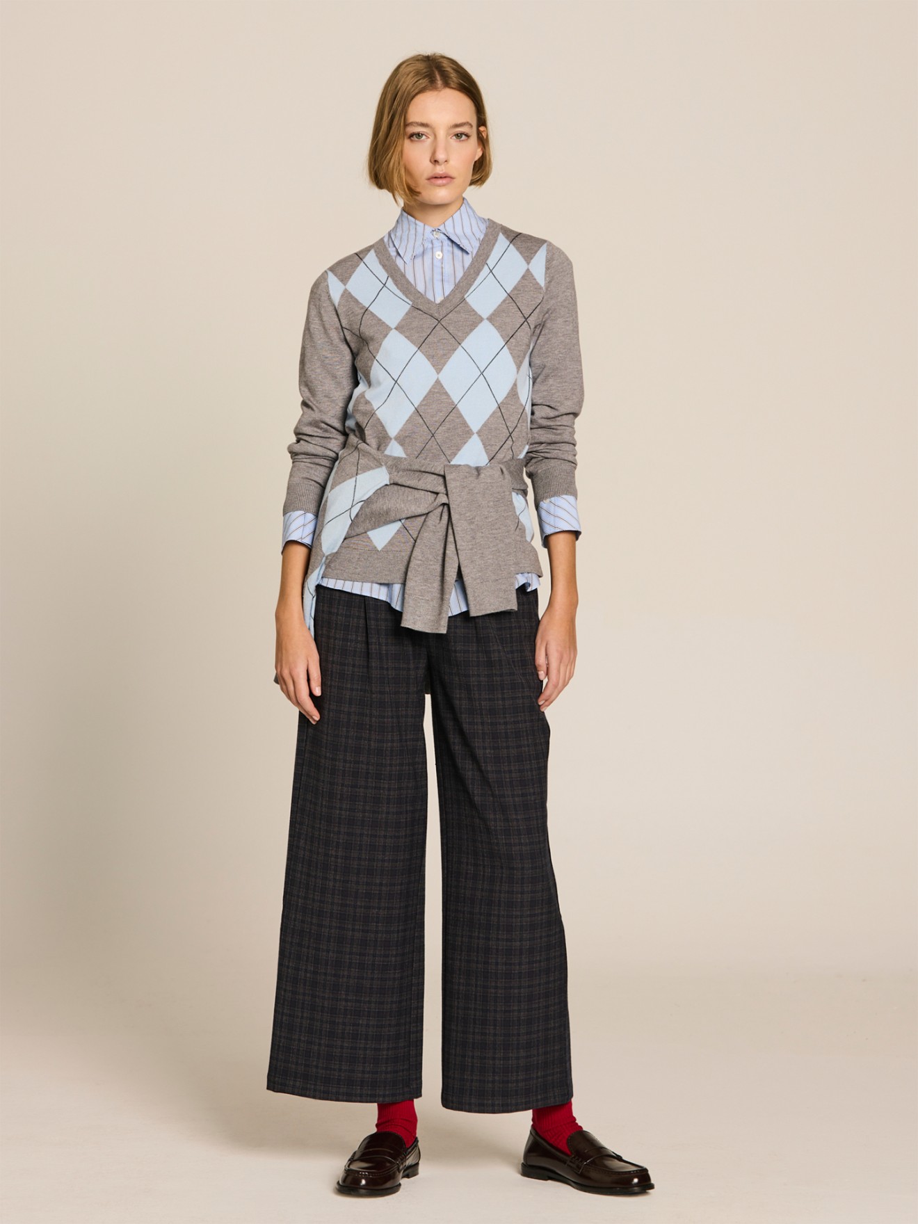 Camisola de Malha com Decote em Bico