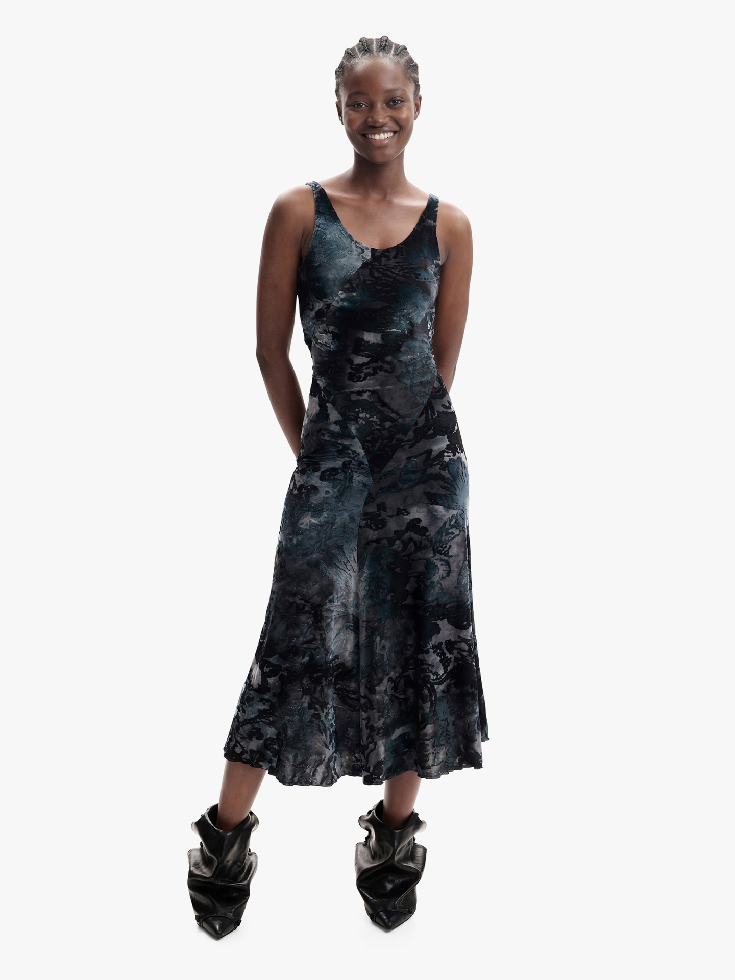 Vestido de Alças em Malha