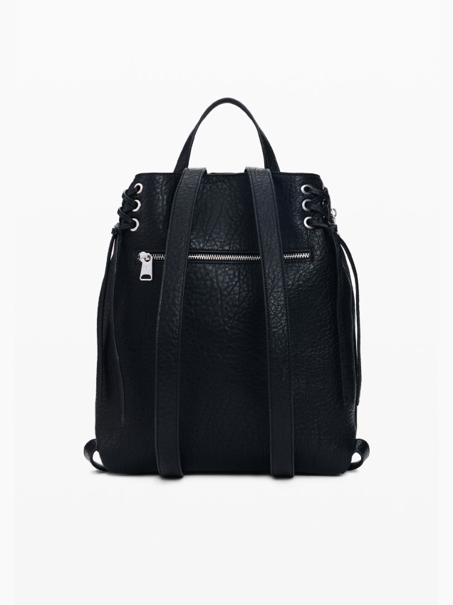 Mochila Média em Efeito Pele