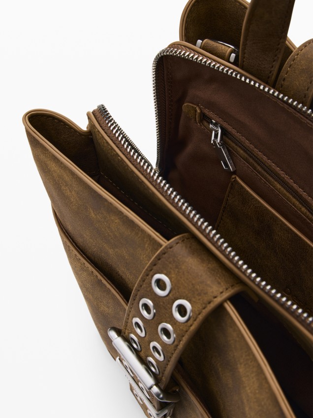 Mochila Mini com Efeito Camurça