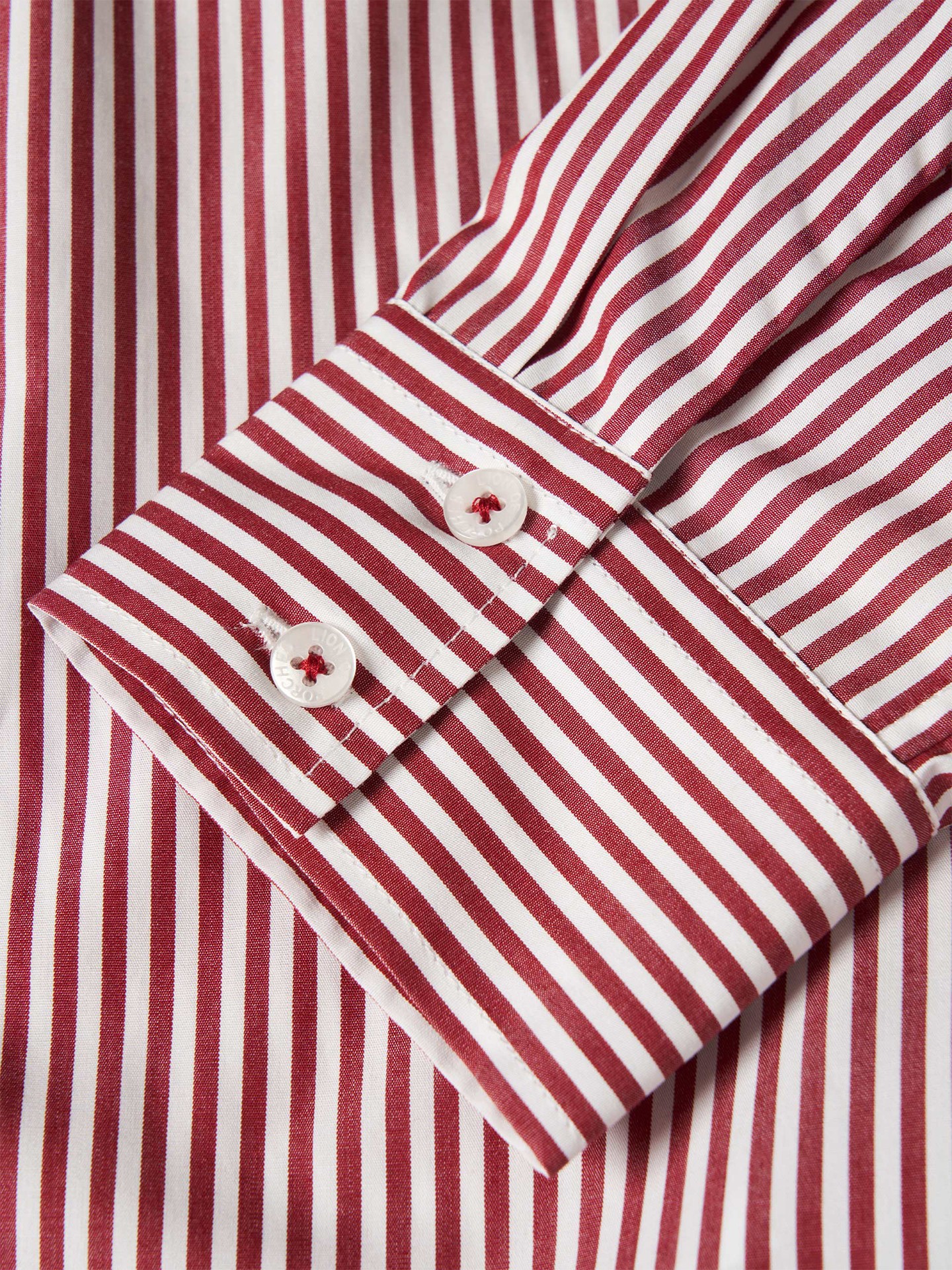 Camisa Cintada de Riscas