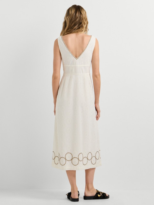 Vestido Comprido com Pormenores Abertos