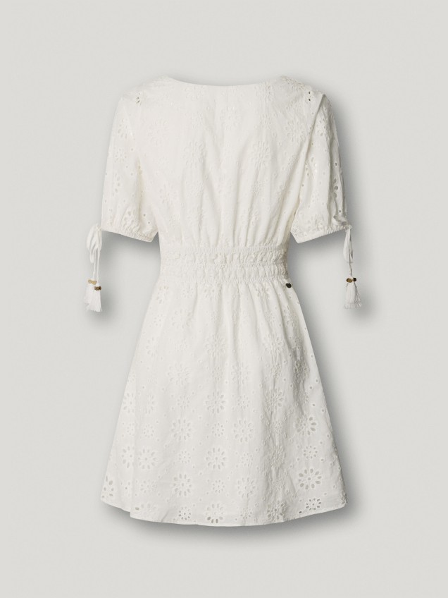 Vestido Curto com Detalhes Abertos