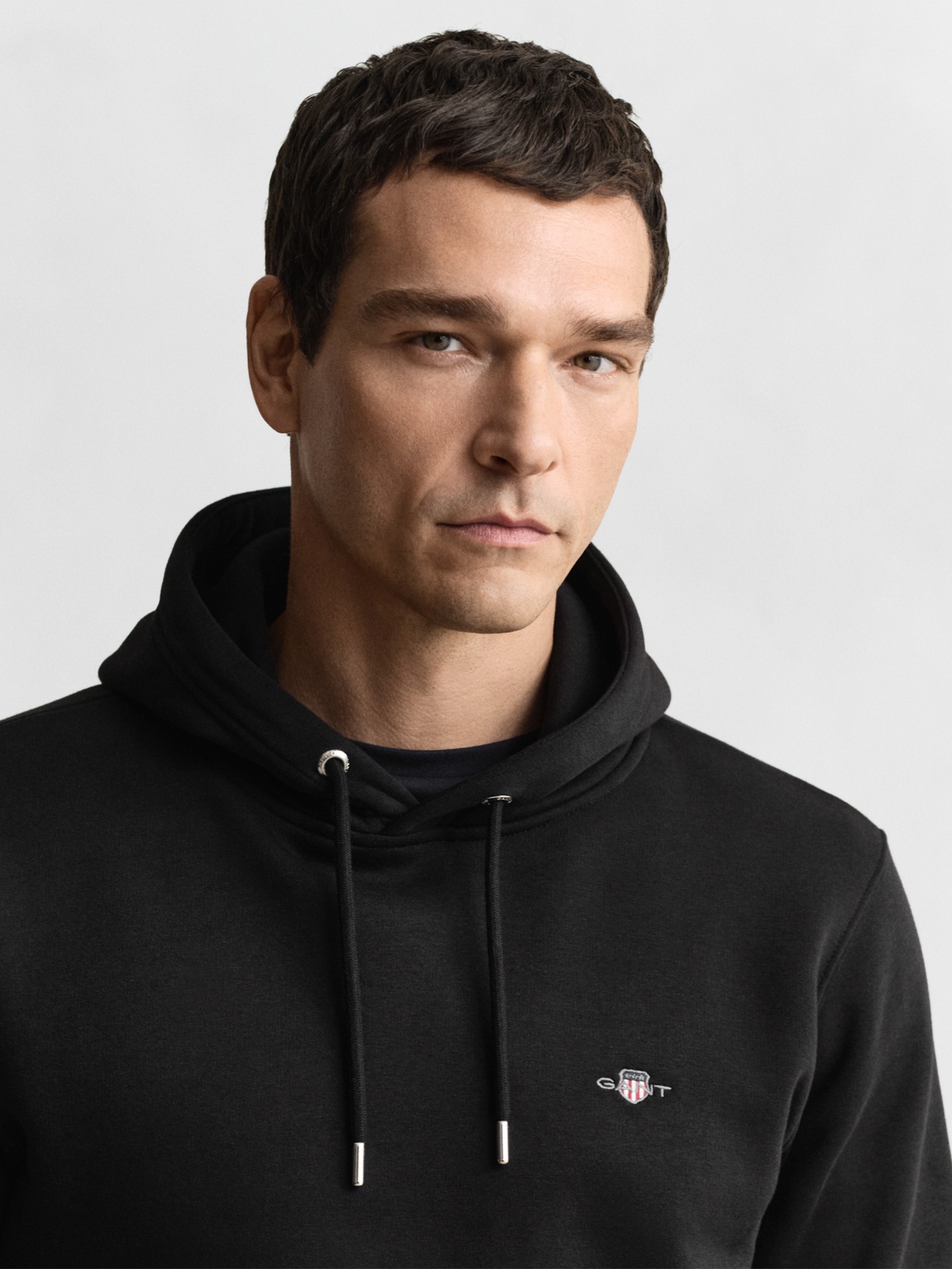 Sweatshirt Regular Fit com Capuz