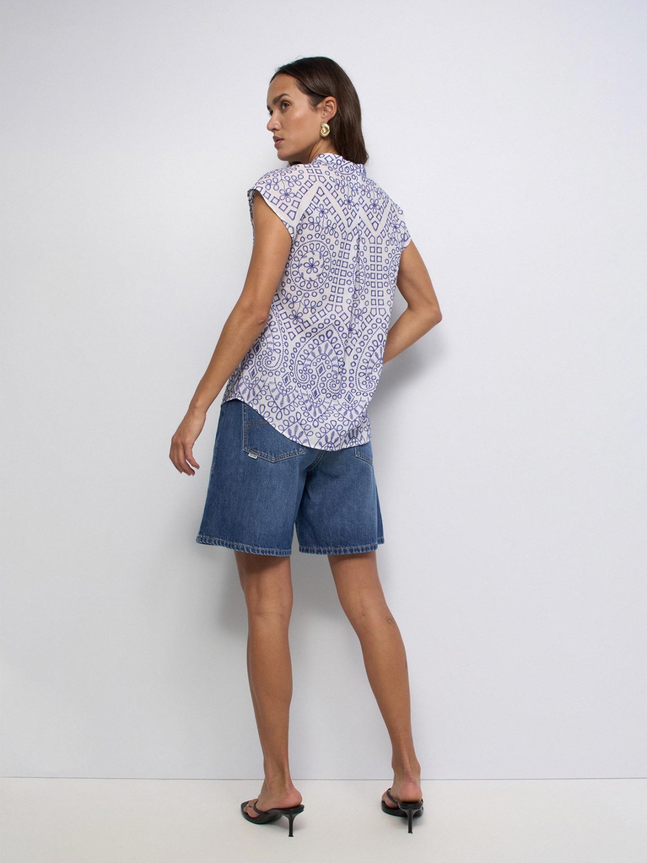Camisa com Padrão