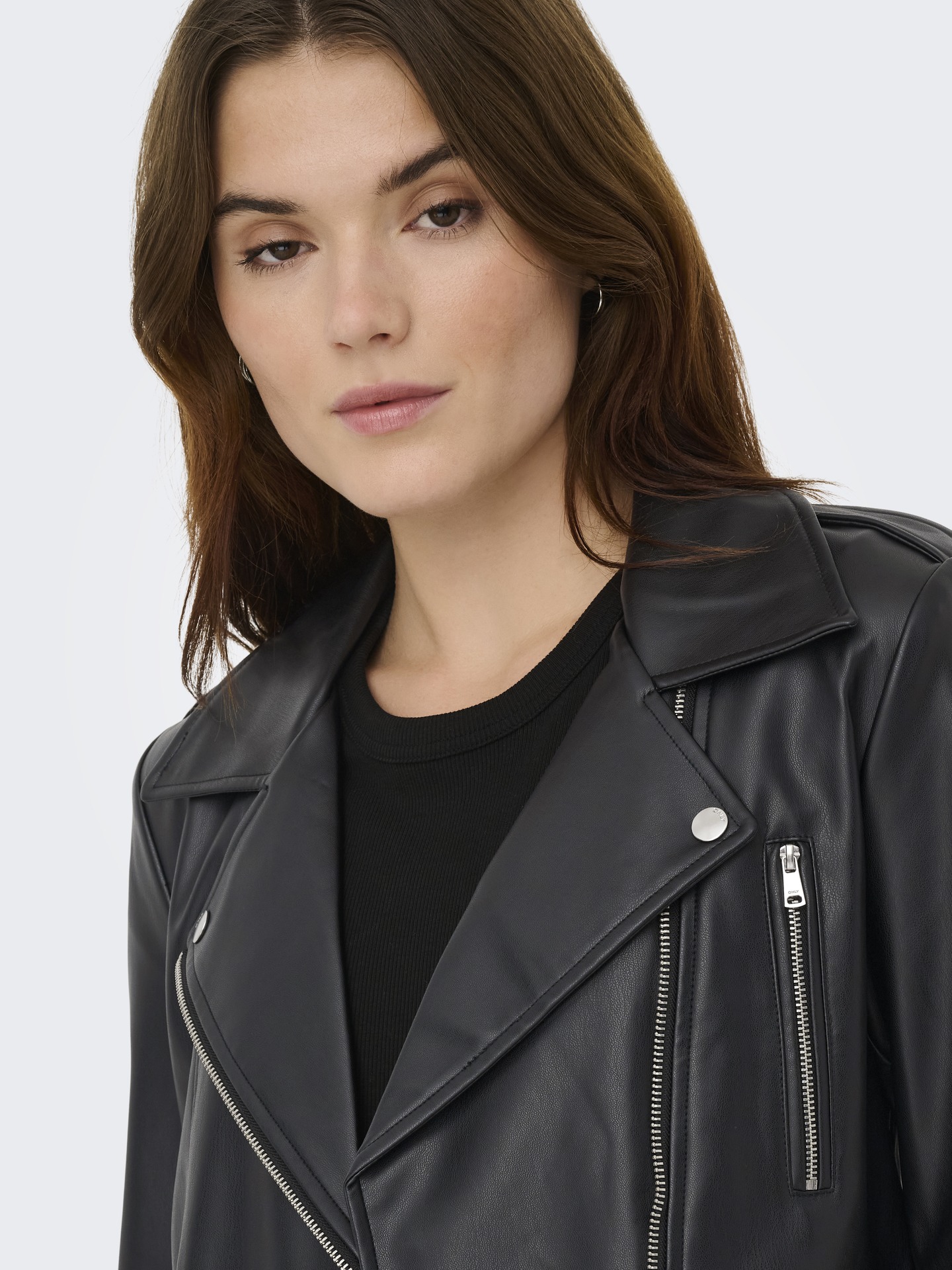 Blusão Estilo Biker com Fecho de Correr