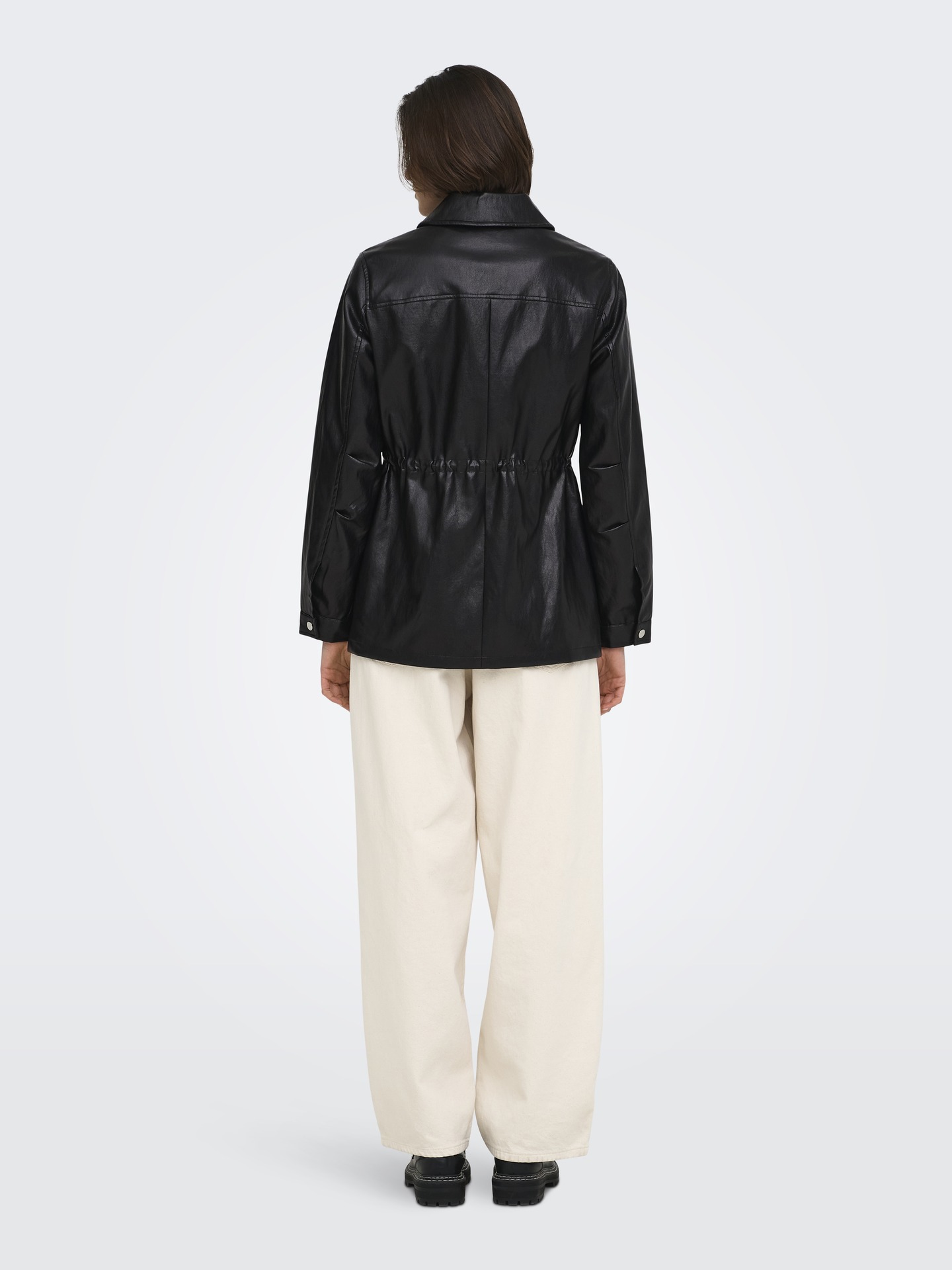 Parka com Cintura Ajustável