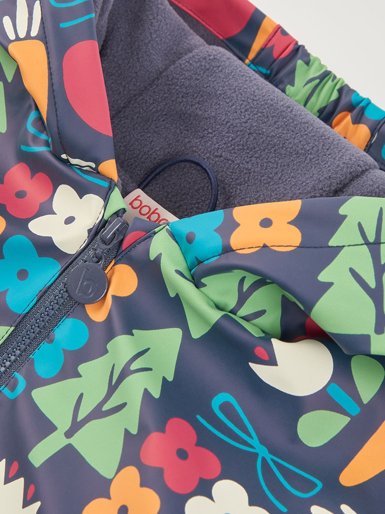 Gabardina Estampada com Capuz
