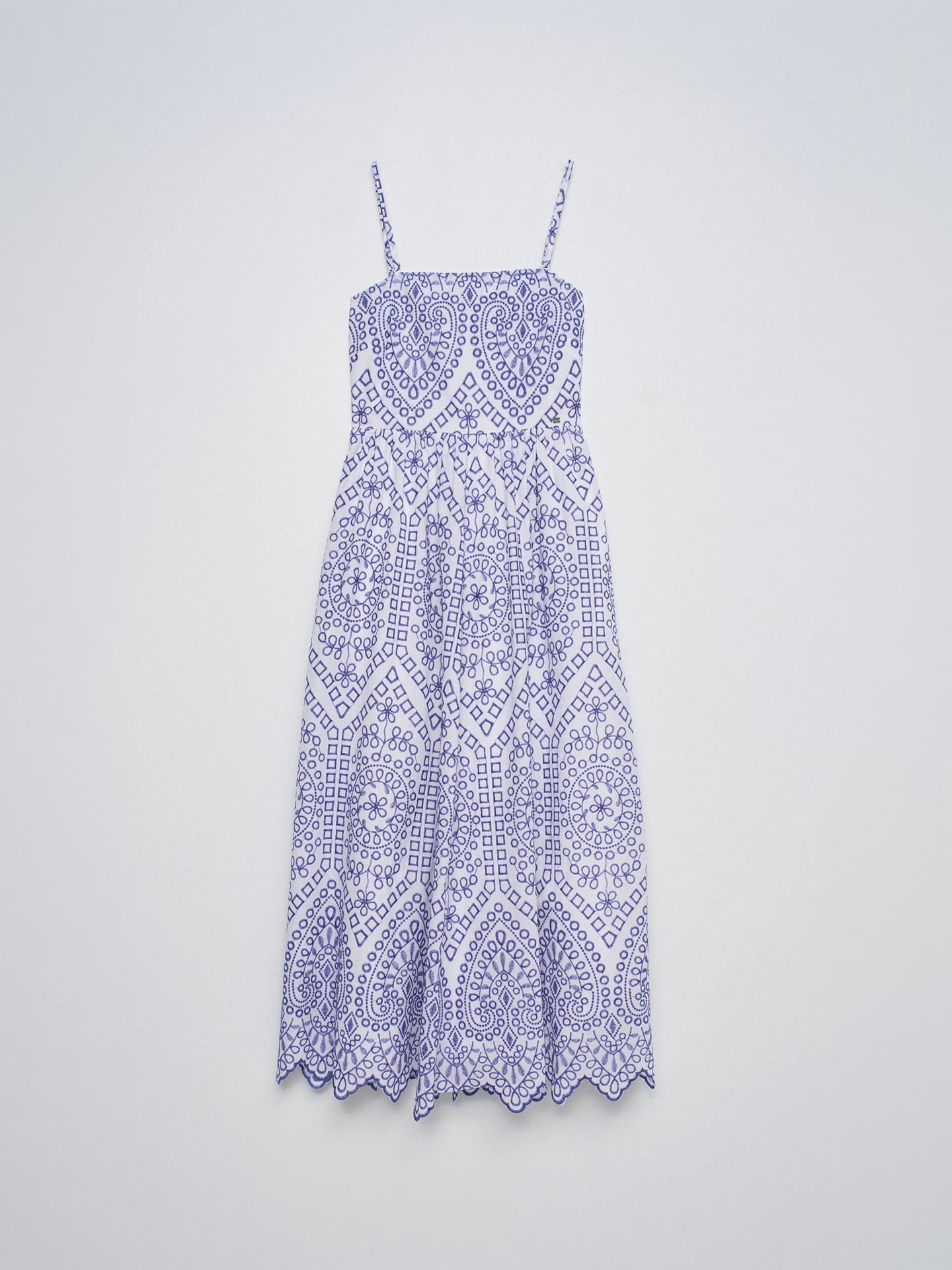 Vestido Midi com Bordados