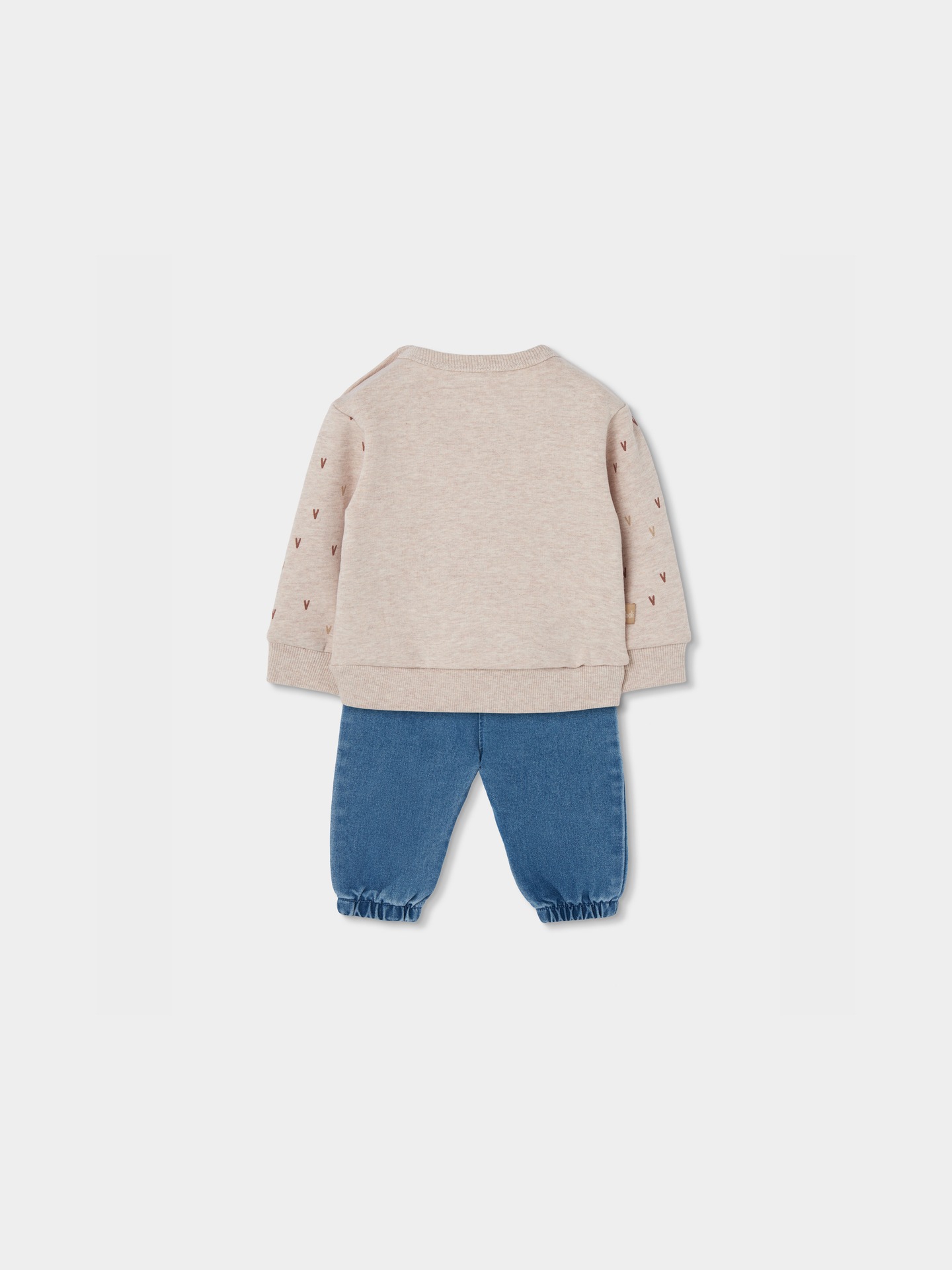 Conjunto de Camisola e Calças