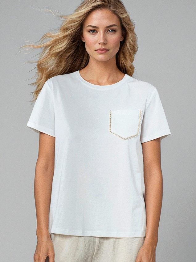T-shirt com Bolso no Peito
