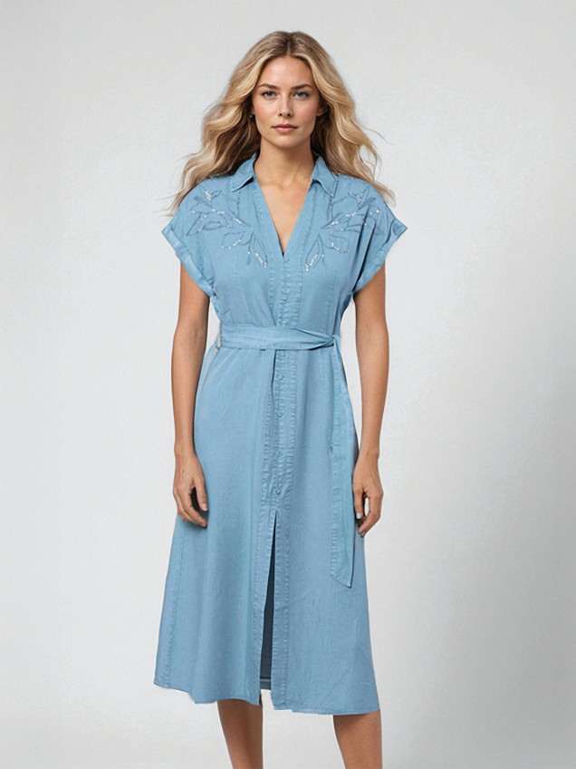 Vestido com Bordados