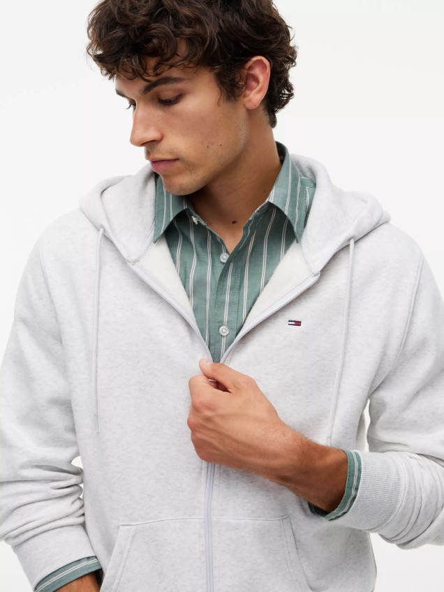 Sweatshirt com Capuz e Fecho de Correr