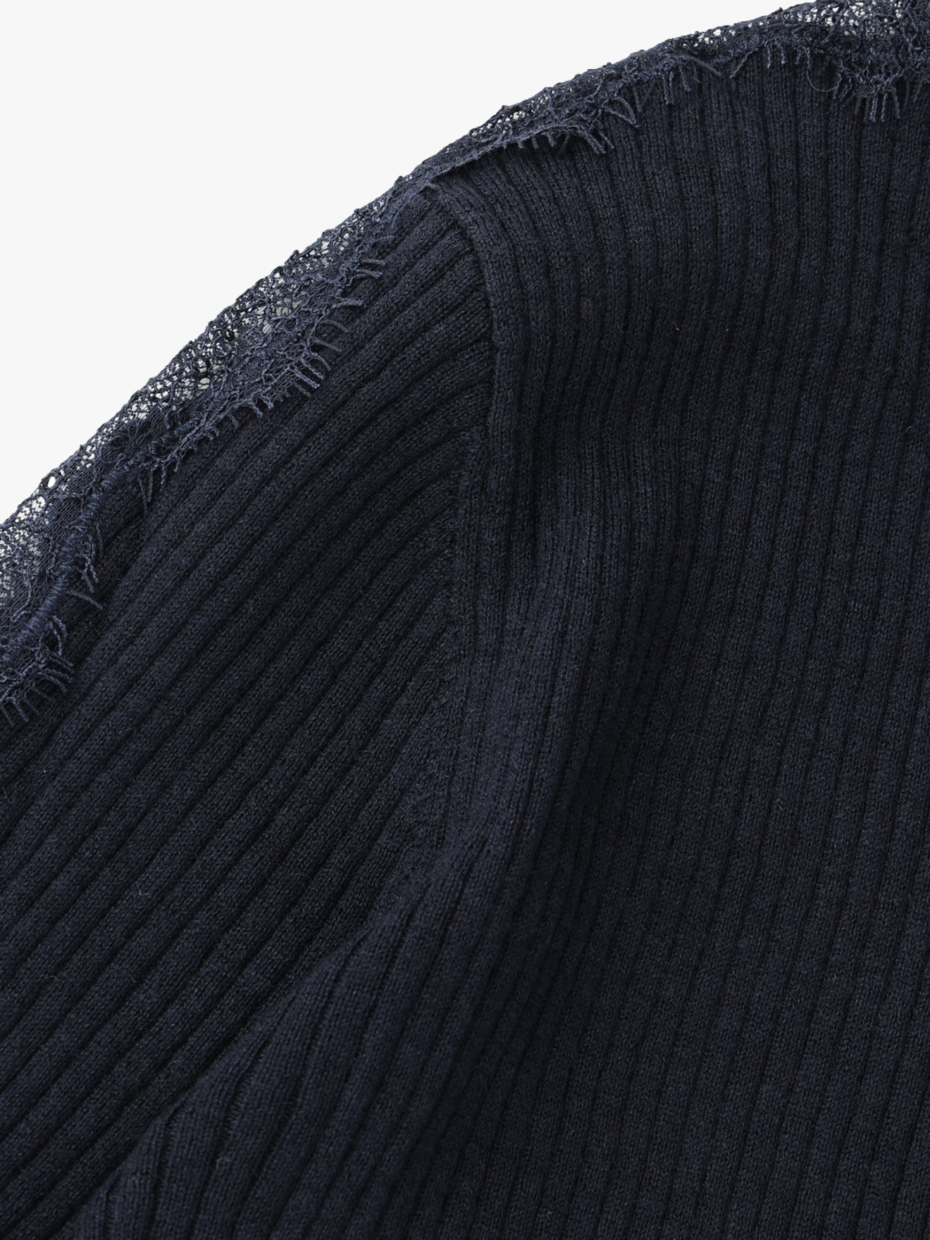 Camisola de Malha com Renda