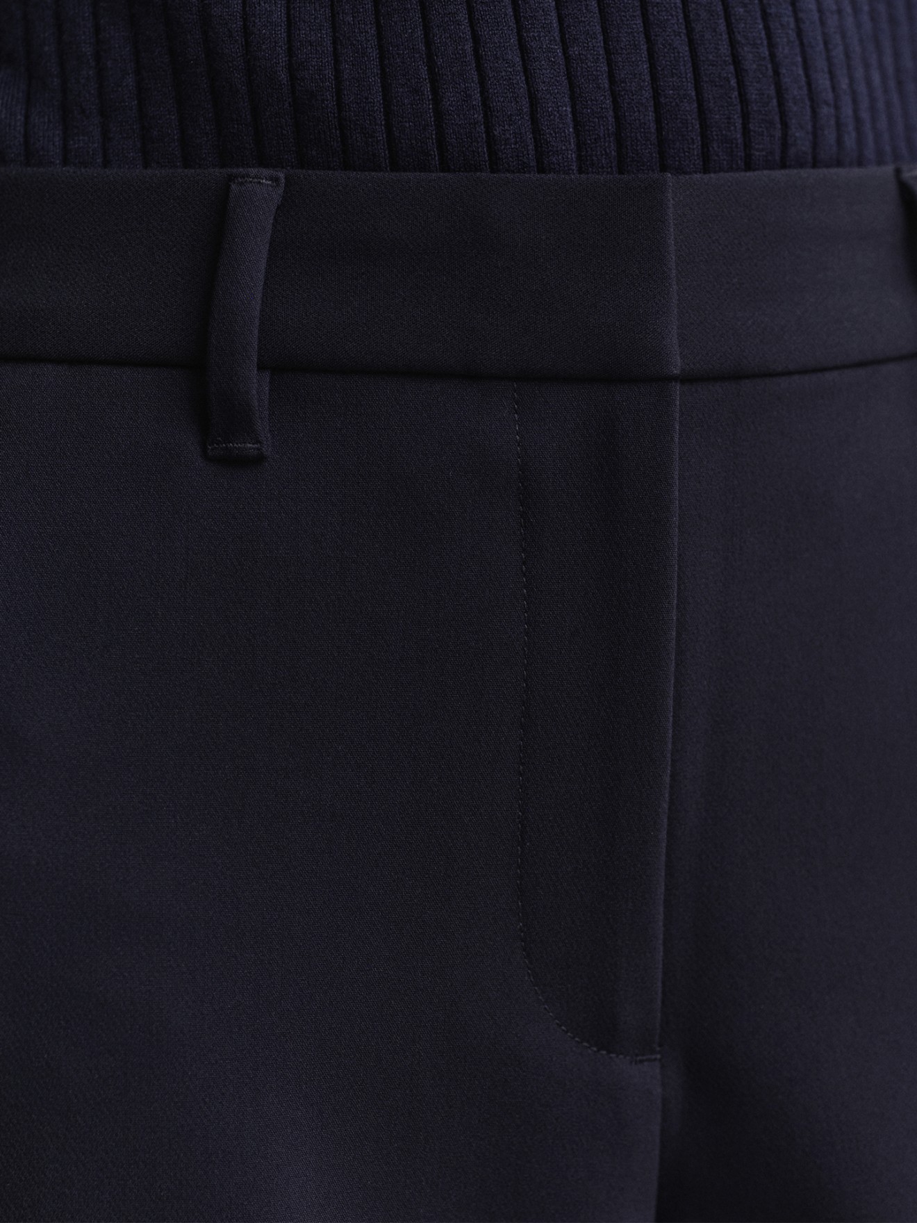 Cal�as Slim Fit Cropped