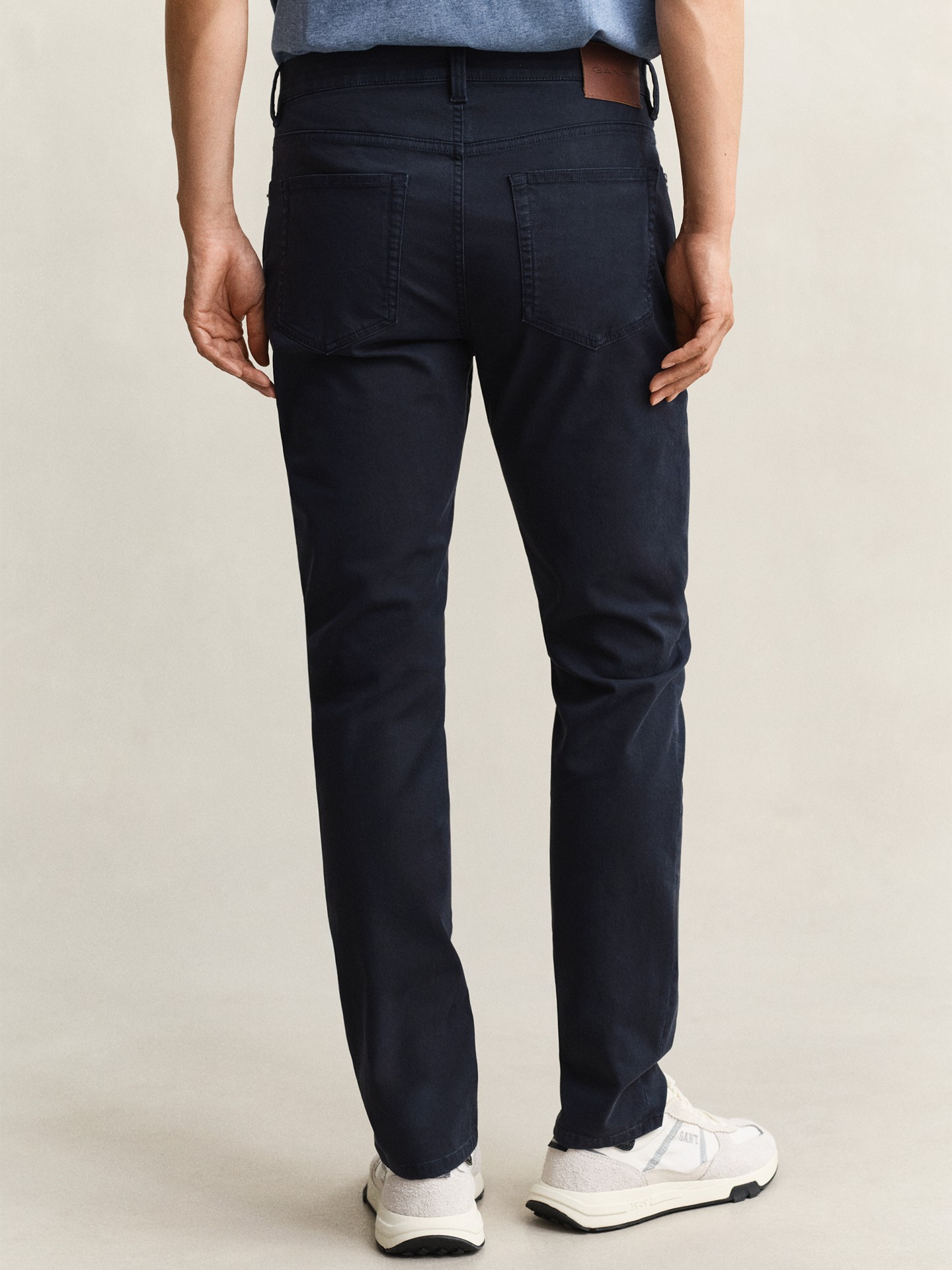 Calças Slim Fit