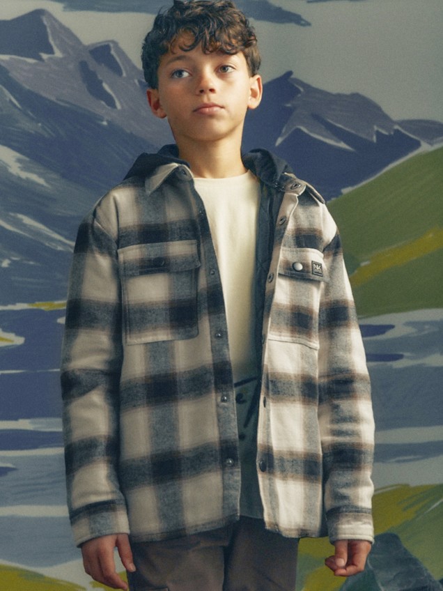 Sobrecamisa Acolchoada com Capuz