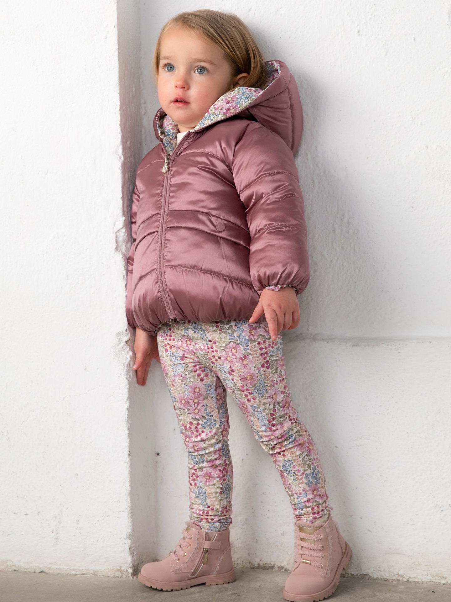 Blusão Reversível com Capuz