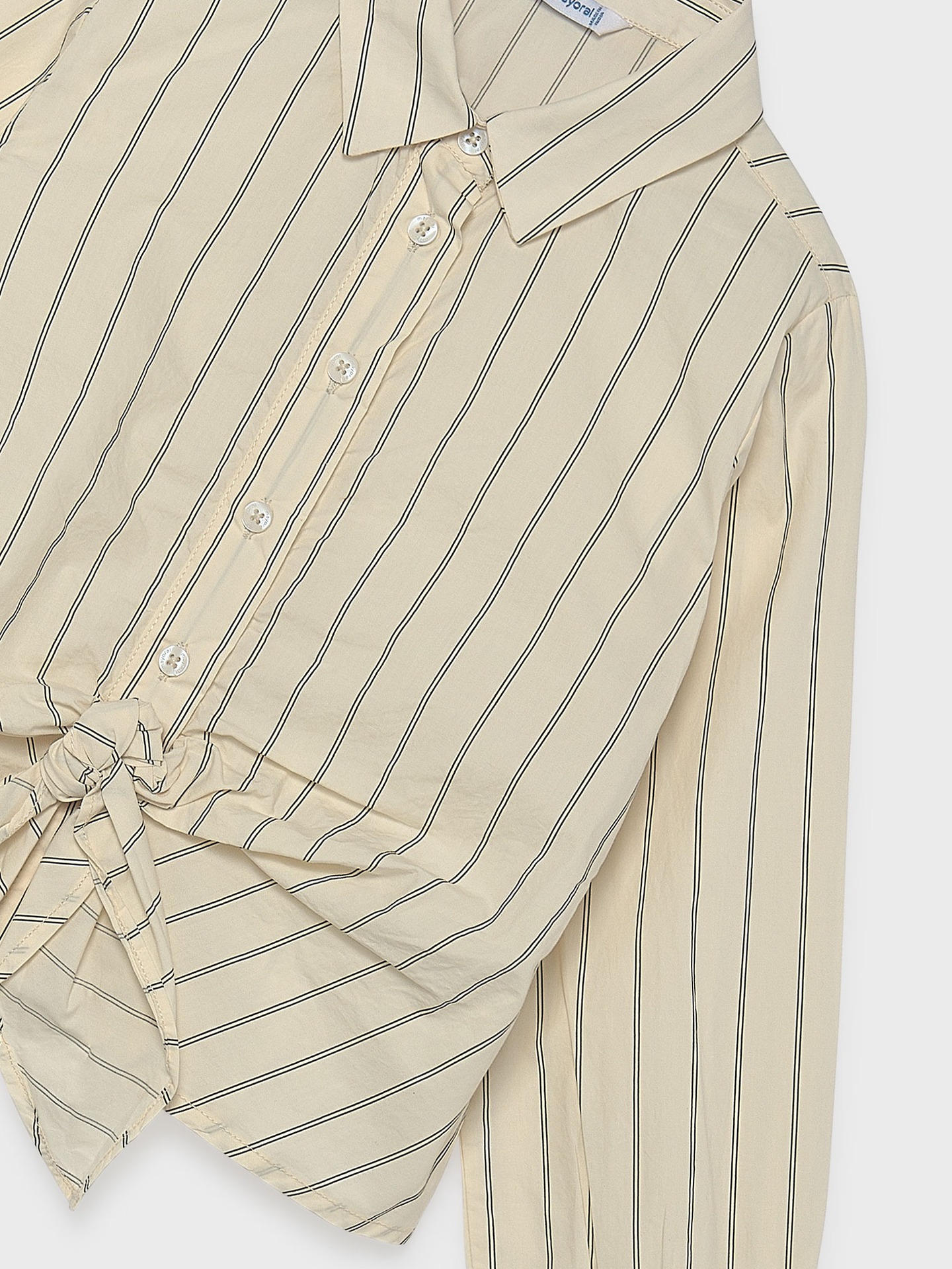 Camisa às Riscas com Nó