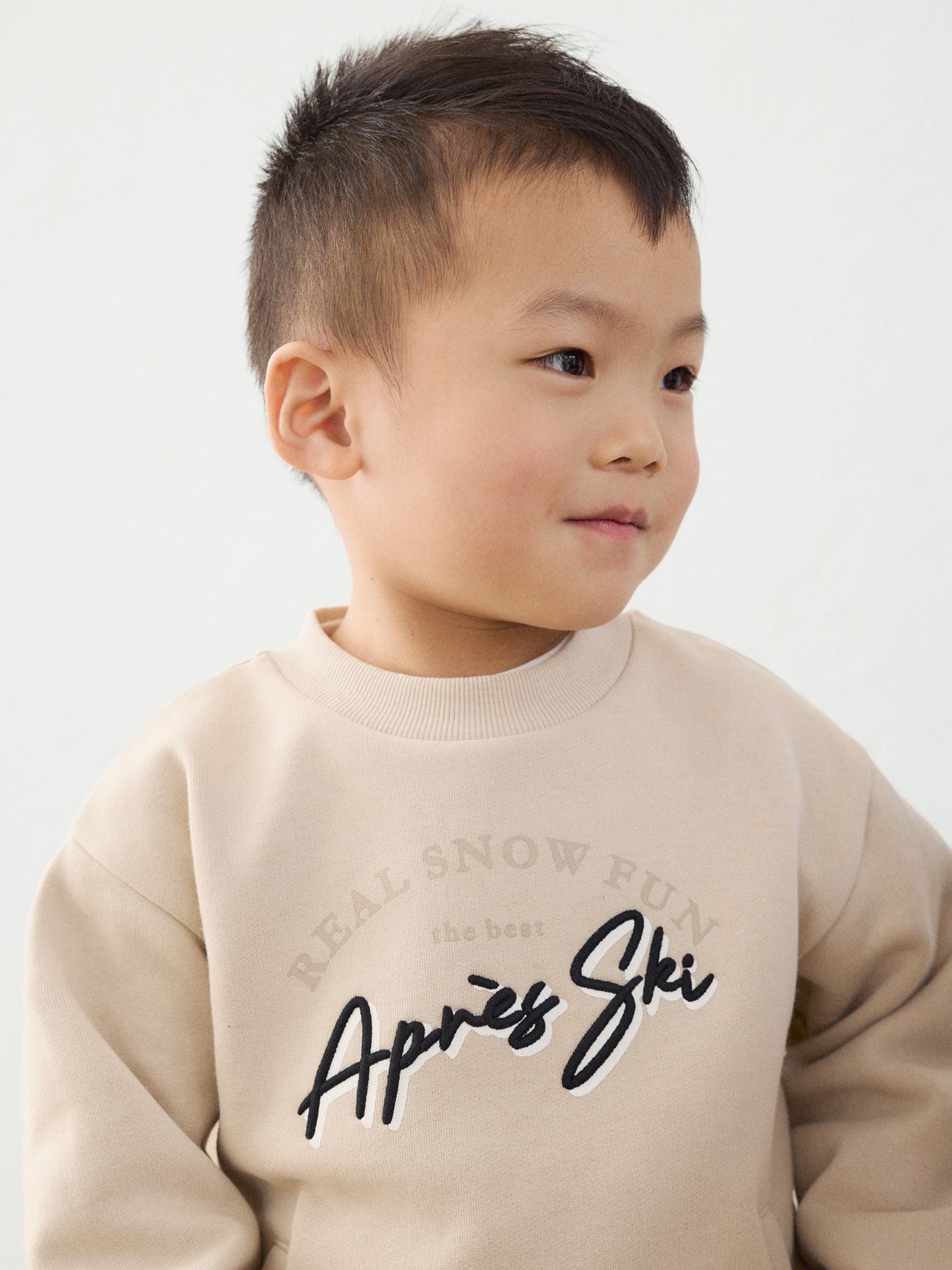 Sweatshirt Bordada