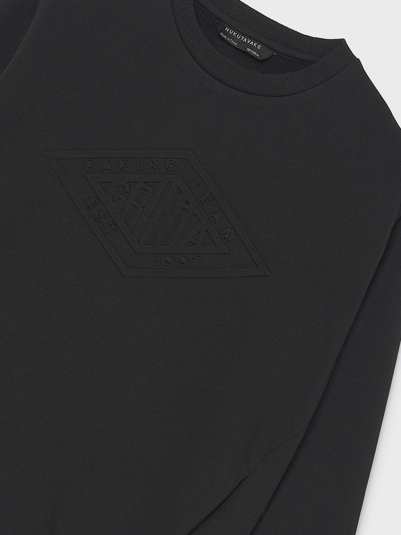 Sweatshirt com Relevo
