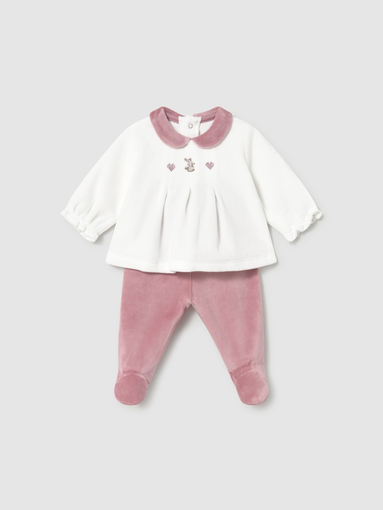 Conjunto de Camisola e Calças