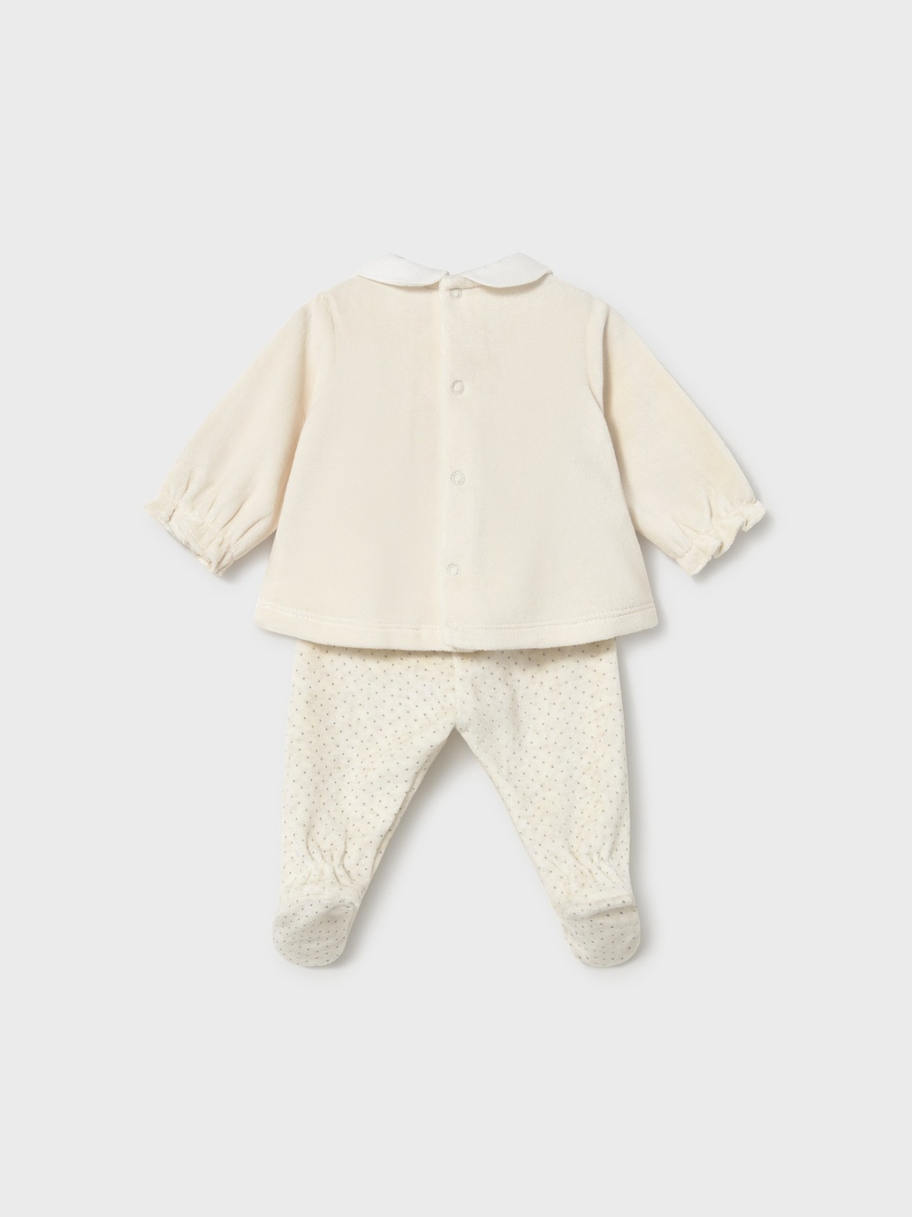 Conjunto de Camisola e Calças