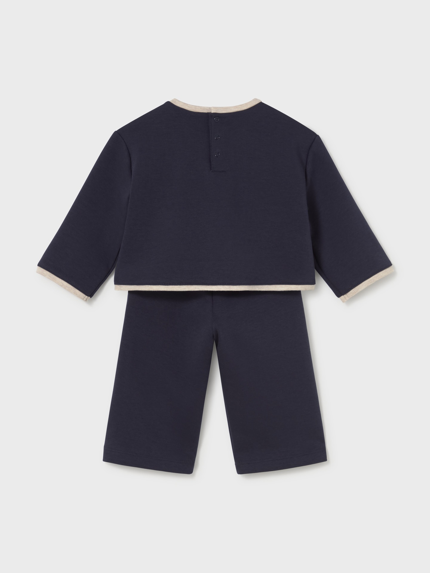 Conjunto de Camisola e Calças
