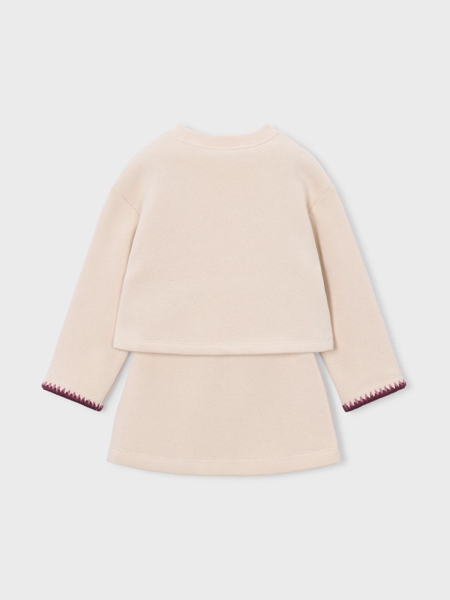 Conjunto de Camisola e Saia