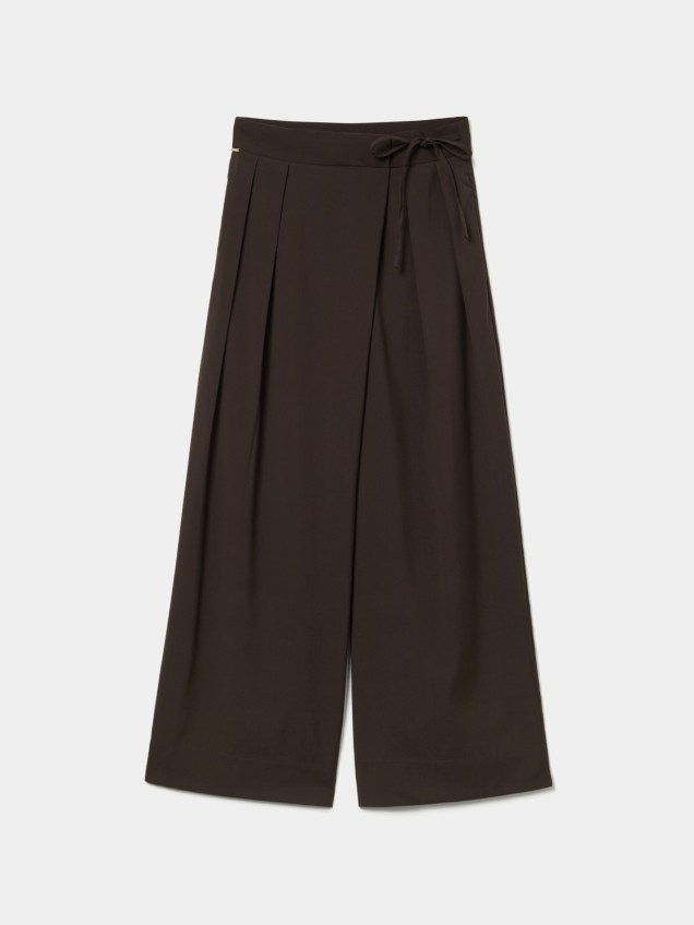 Cal�as Pantalona com Pregas