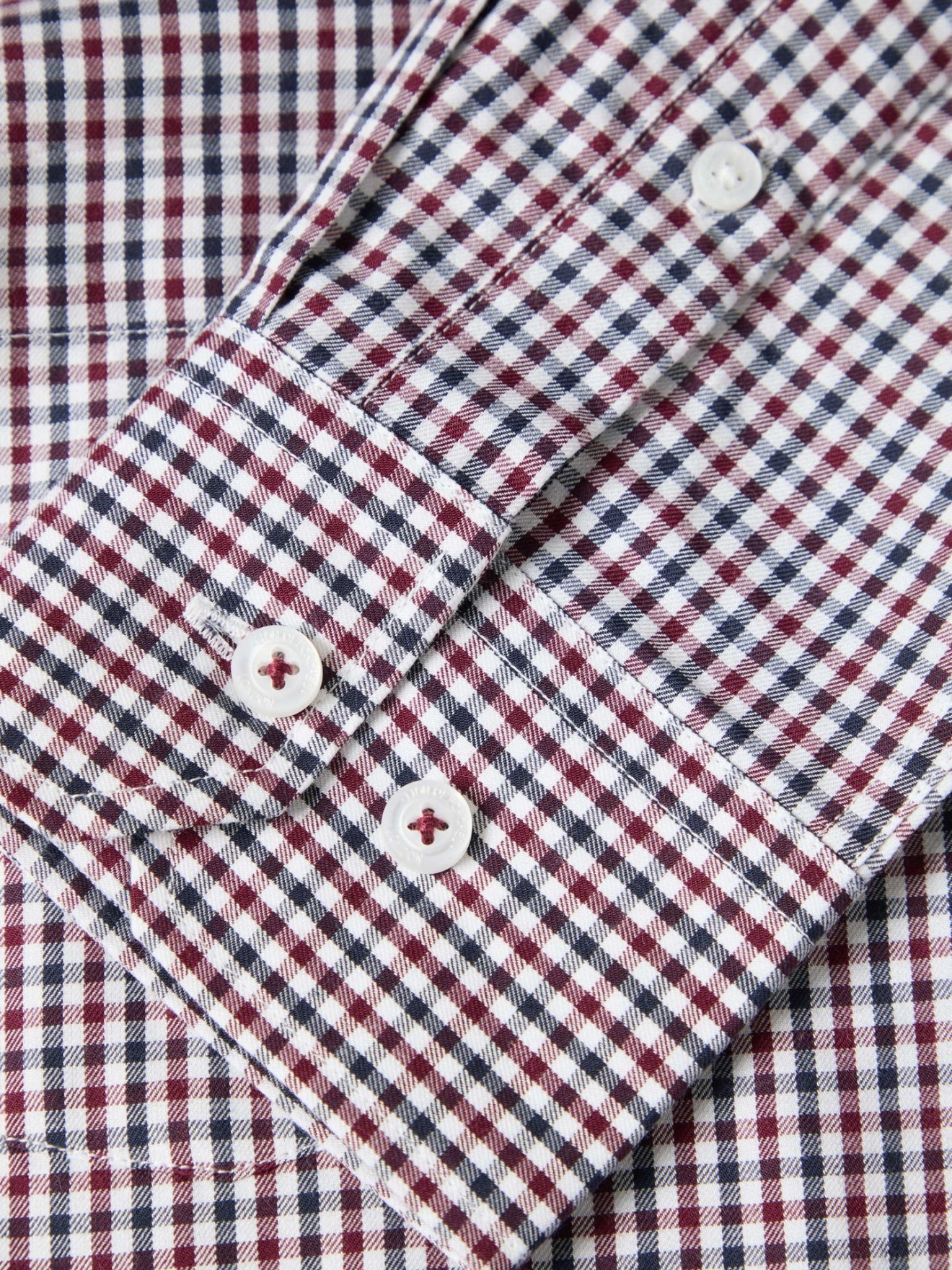 Camisa Regular Fit aos Quadrados
