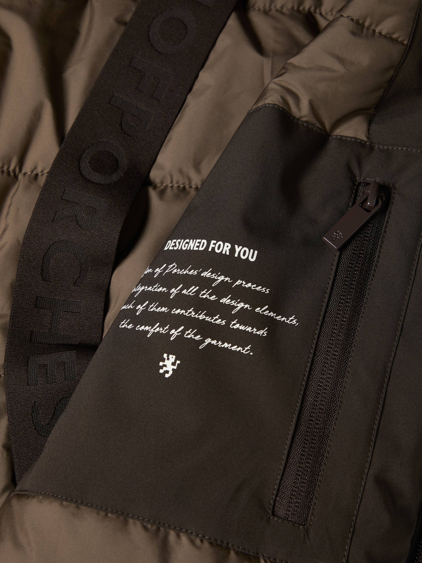 Parka Acolchoada com Capuz