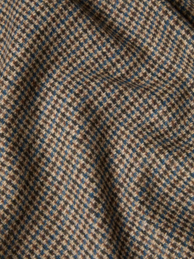 Poncho de Malha com Padrão Xadrez