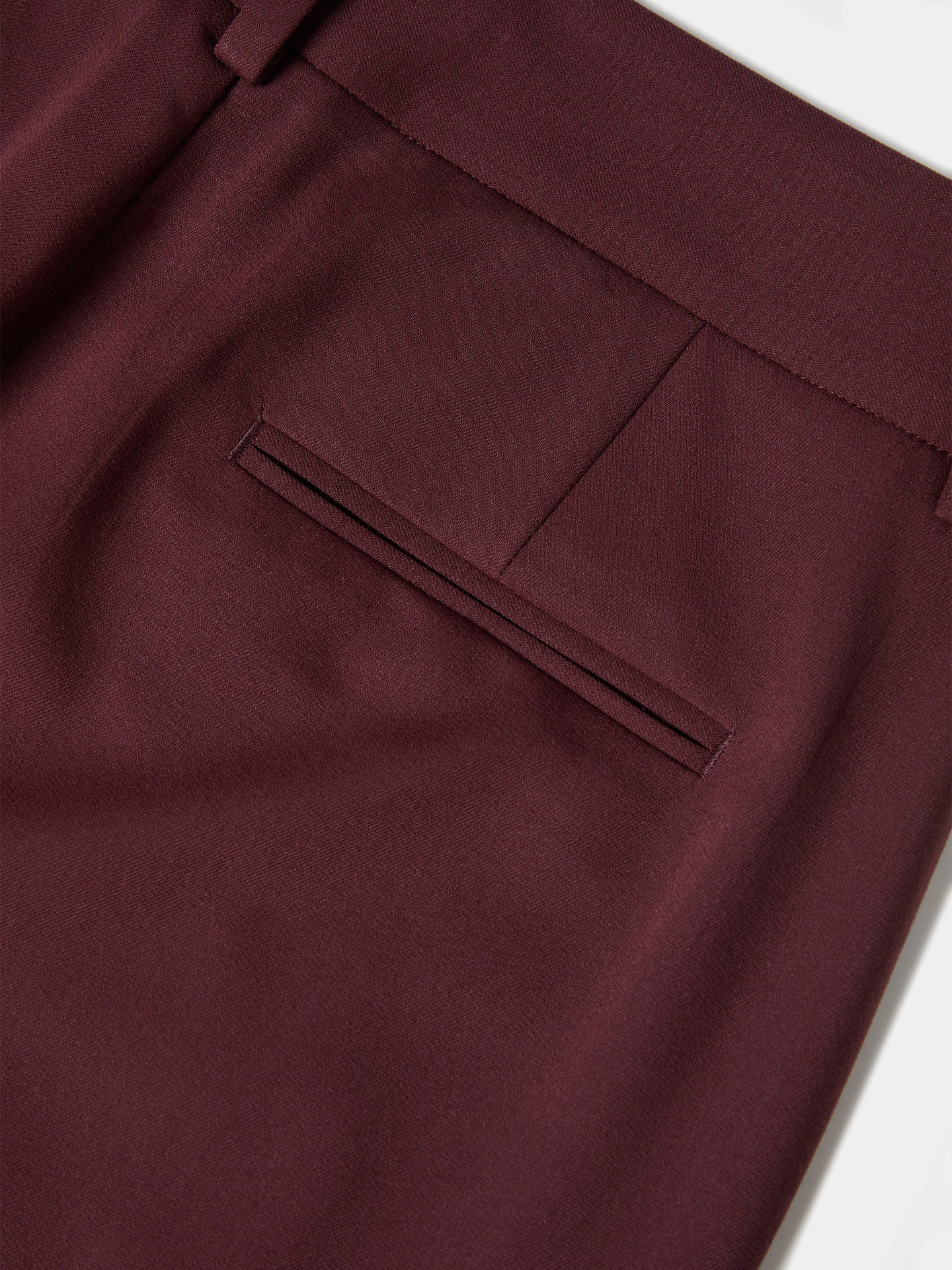 Calças Chino Básicas Regular Fit