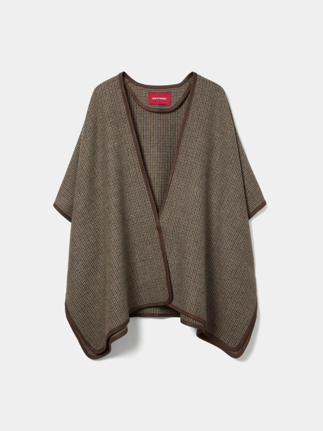 Poncho de Malha com Padrão Xadrez
