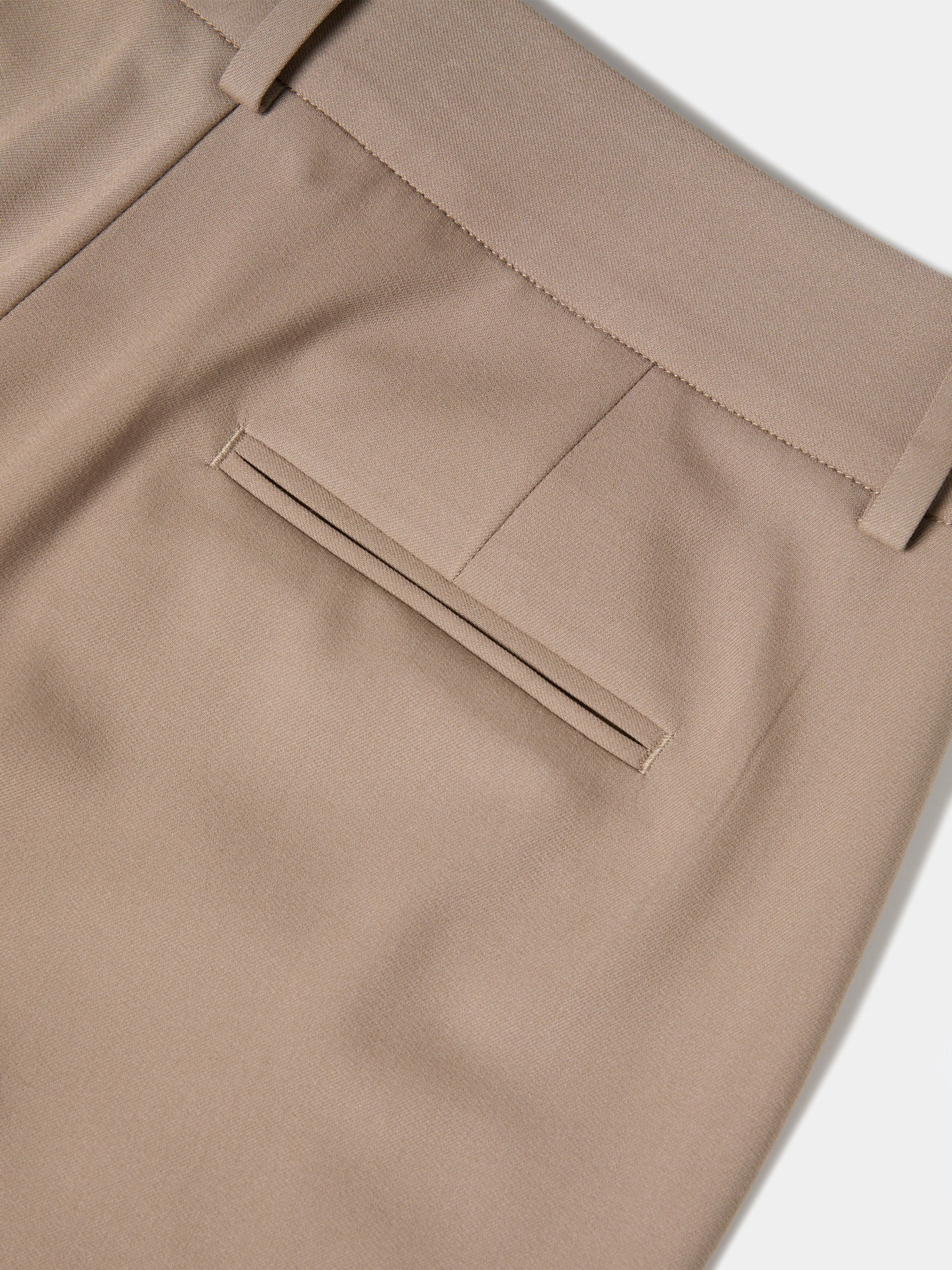 Calças Chino Básicas Regular Fit