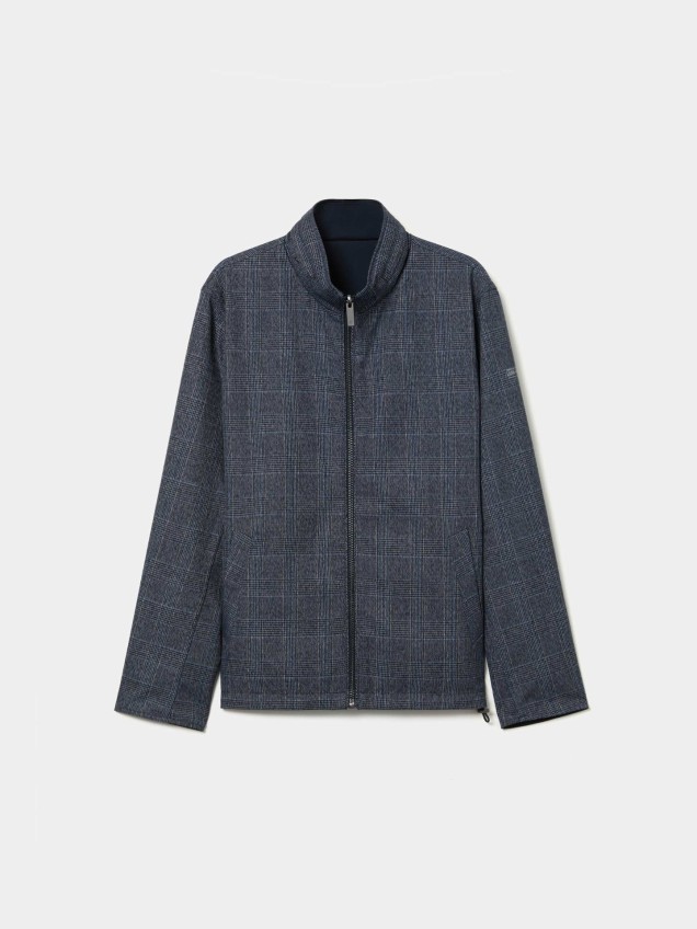Blus�o Revers�vel em L� com Capuz