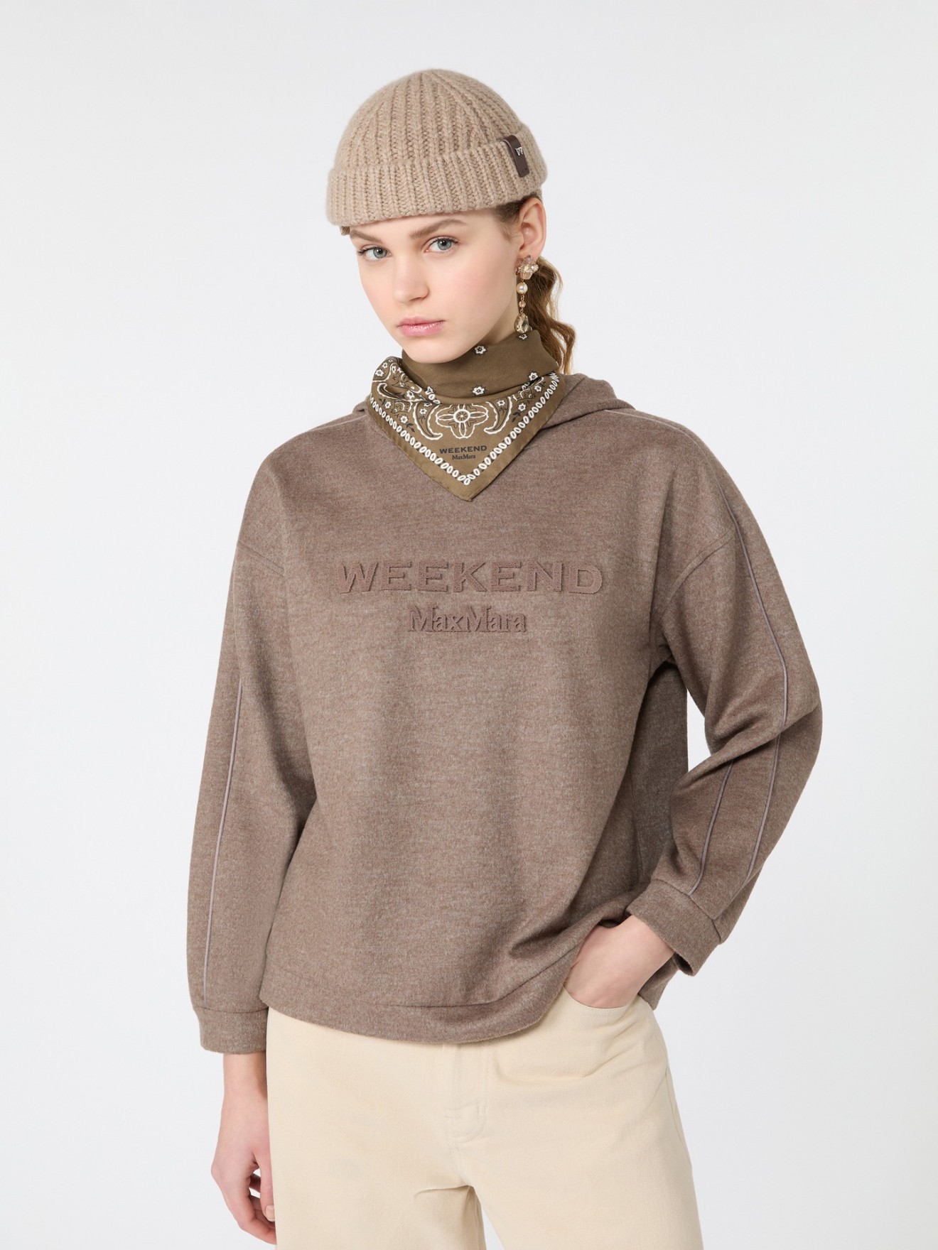 Sweatshirt com Capuz WKDVETRINO