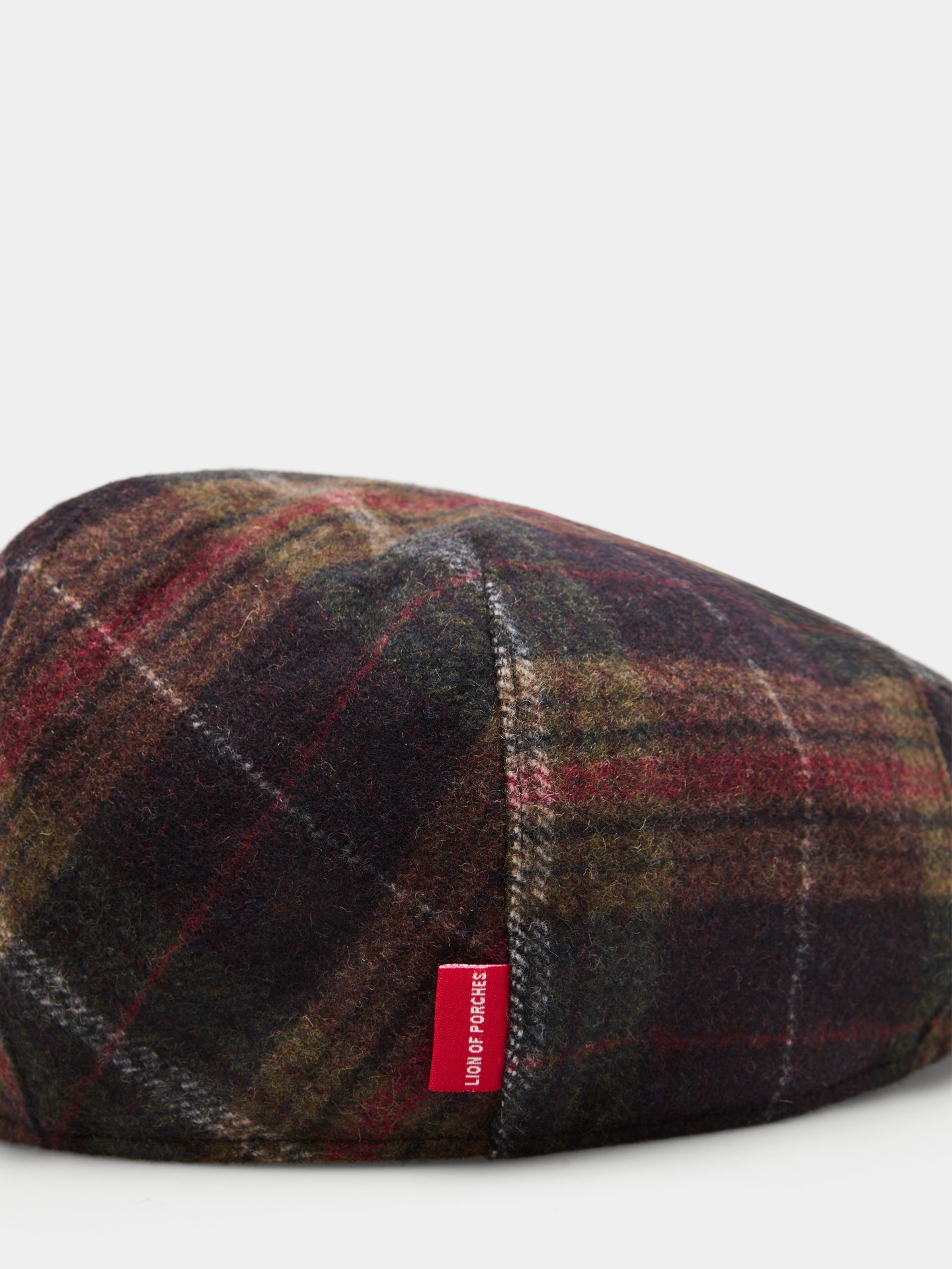 Boina com Padrão Tartan