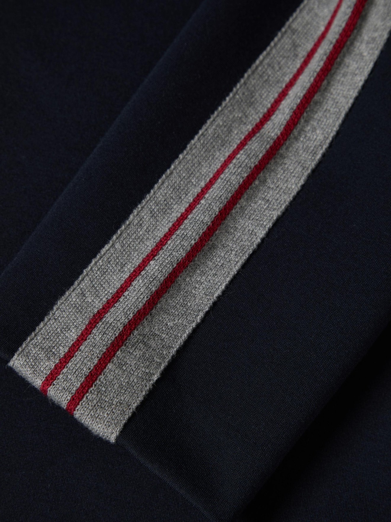 Camisola de Malha com Barras Laterais