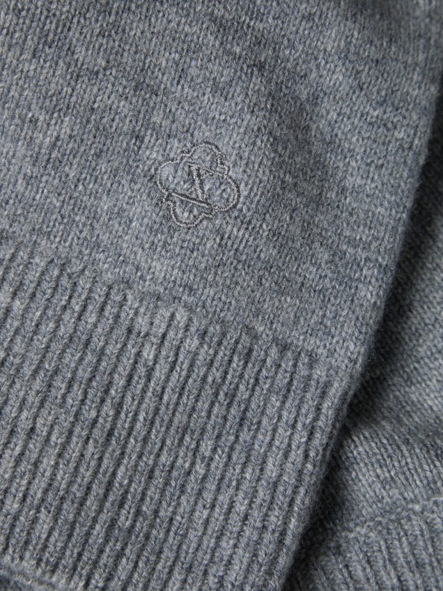 Camisola de Malha em Lã com Decote em V